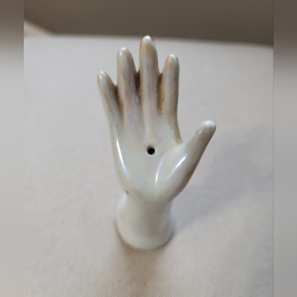 HAND CRAFTED Vintage 1970s Ceramic French Hand Vase w. Painted Nails - Picture 2 of 3